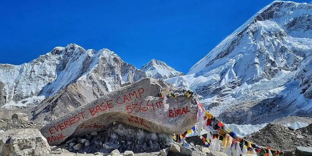 The Shocking Real Cost of Climbing Mount Everest That Most People Don't Expect
